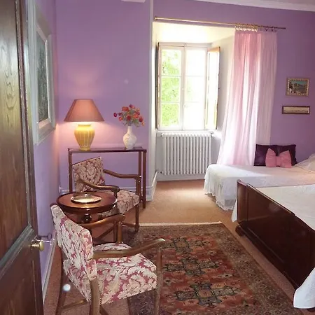 Chateau De Frugie B&B